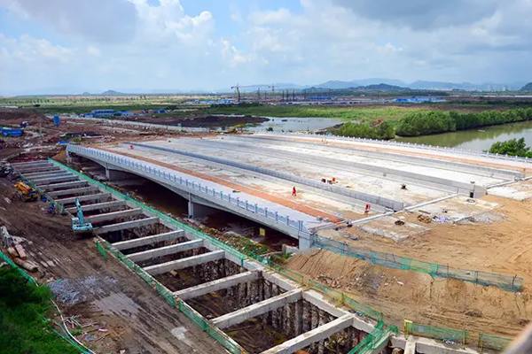 中山市翠亨新区翠海道地下综合管廊及同步建设工程道路、隧道、桥梁及管廊检测.jpg