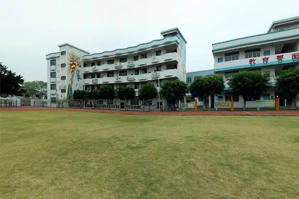 中山火炬高技术产业开发区第九小学.jpg